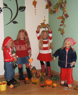 Lunna, Margie, Josine, Becki