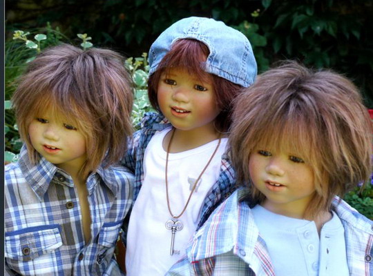 Eddie twins, Catti
