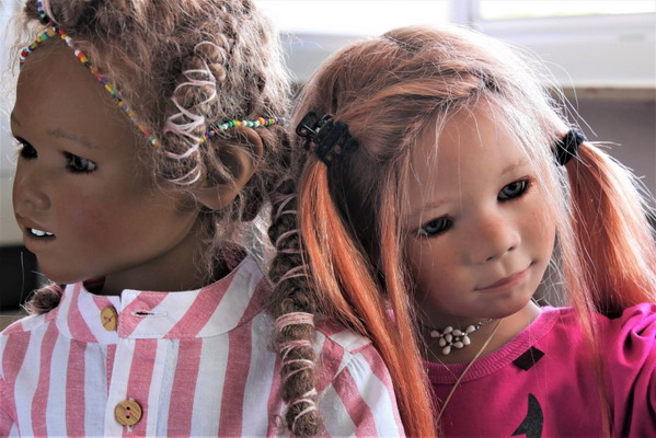Jogona, Marthy